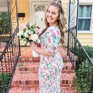 Ivy City Co Isla Floral Dress